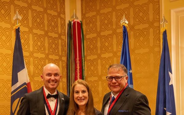 Utah National Guard honors six leaders at 64th annual Bronze Minuteman Awards