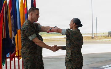 VMGR-153 holds relief and appointment ceremony