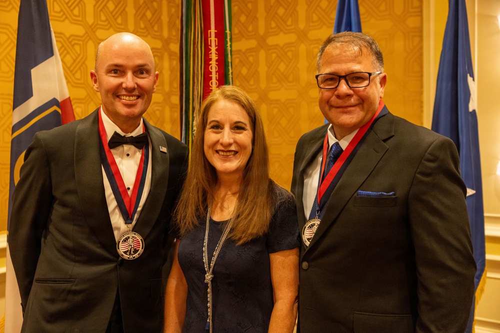 Utah National Guard honors six leaders at 64th annual Bronze Minuteman Awards