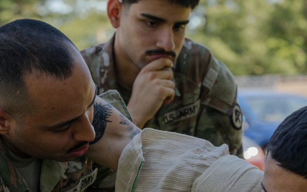 U.S. Army Soldiers Conduct Combat Life Saver Training