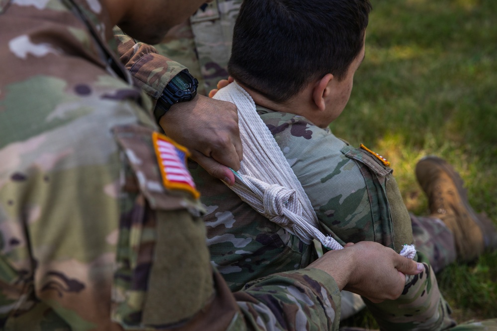 U.S. Army Soldiers Conduct Combat Life Saver Training