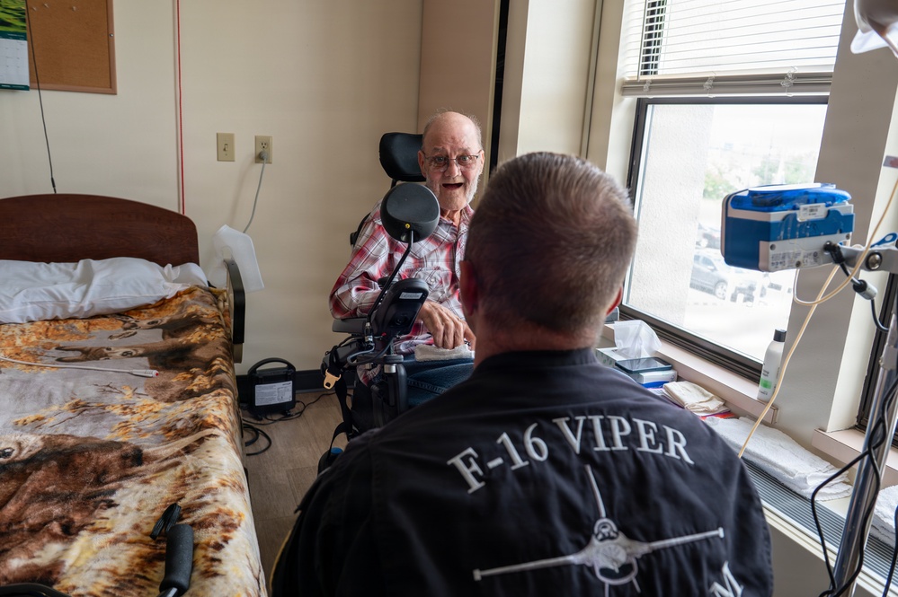 SkyFest acts honor local veterans