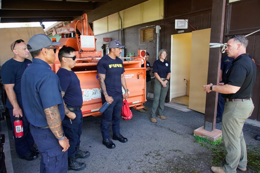 Hawaiʻi National Guard 93rd Civil Support Team (93rd CST) and Hawaiʻi Island Fire Department train in readiness and response