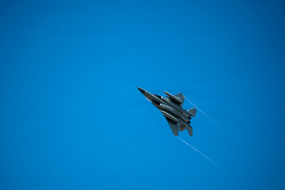 SkyFest 2026 airshow acts arrive at Fairchild AFB