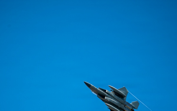 SkyFest 2026 airshow acts arrive at Fairchild AFB