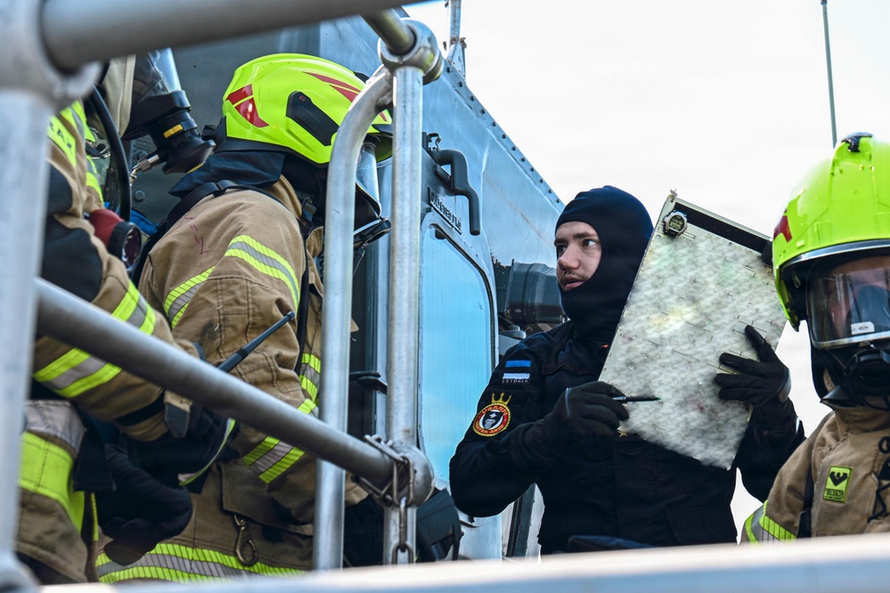 SNMCMG1 Conducts Mass Casualty Exercise Aboard EML Ugandi