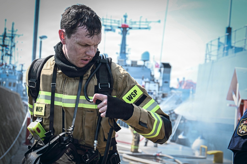 SNMCMG1 Conducts Mass Casualty Exercise Aboard EML Ugandi