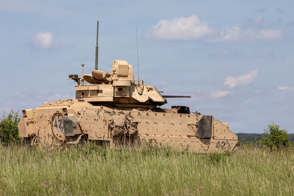 1st Armored Division performs Bradley qualification in Poland