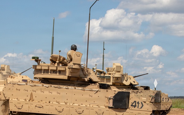 1st Armored Division performs Bradley qualification in Poland