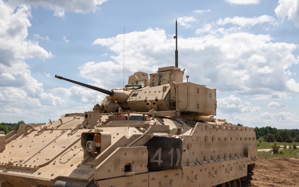 1st Armored Division performs Bradley qualification in Poland