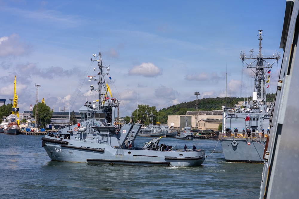 Ships Depart for BALTOPS 26