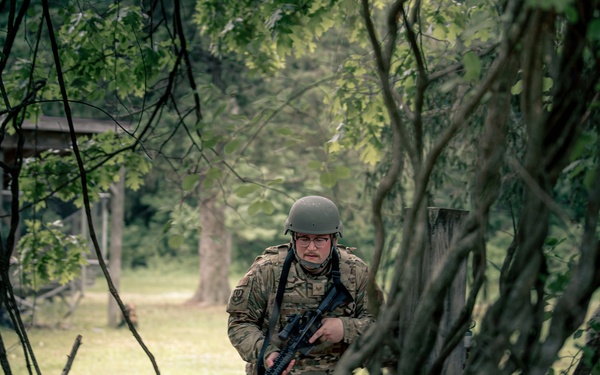 110th Security Forces CQB and urban movement training