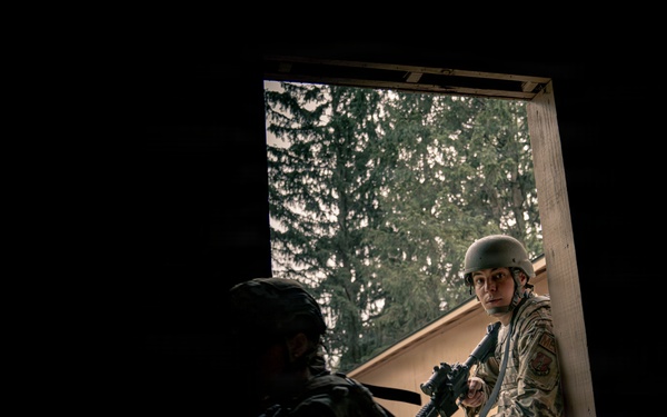 110th Security Forces CQB and urban movement training