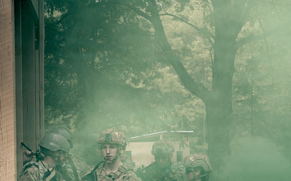 110th Security Forces CQB and urban movement training