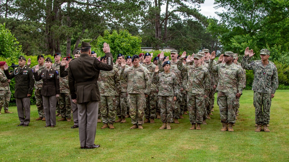 Service members reenlist at Normandy American Cemetery, D-Day 82