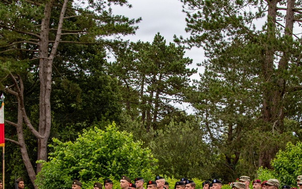 Service members reenlist at Normandy American Cemetery, D-Day 82
