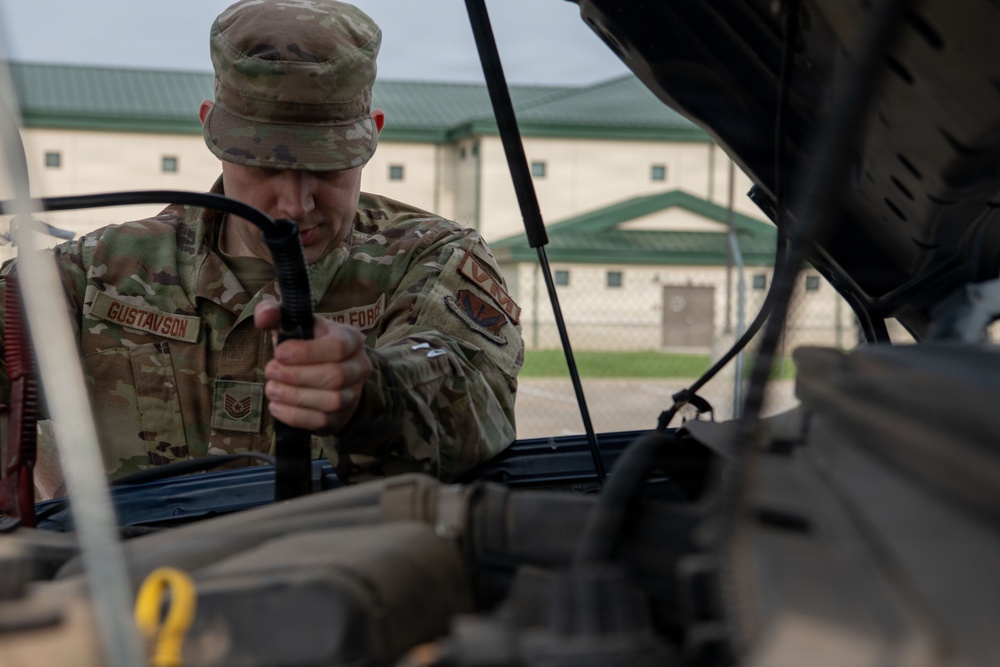 Oklahoma and Minnesota Air Guardsmen conduct joint training during Exercise Thunderwolf 2026