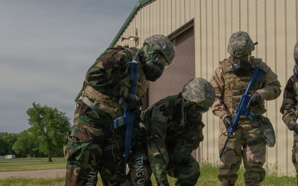 Oklahoma and Minnesota Air Guardsmen conduct joint training during Exercise Thunderwolf 2026