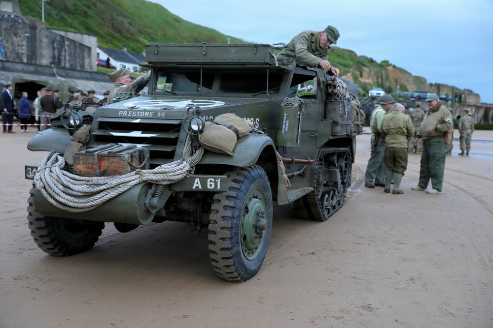 DDAY82 Bedford Boys Ceremony
