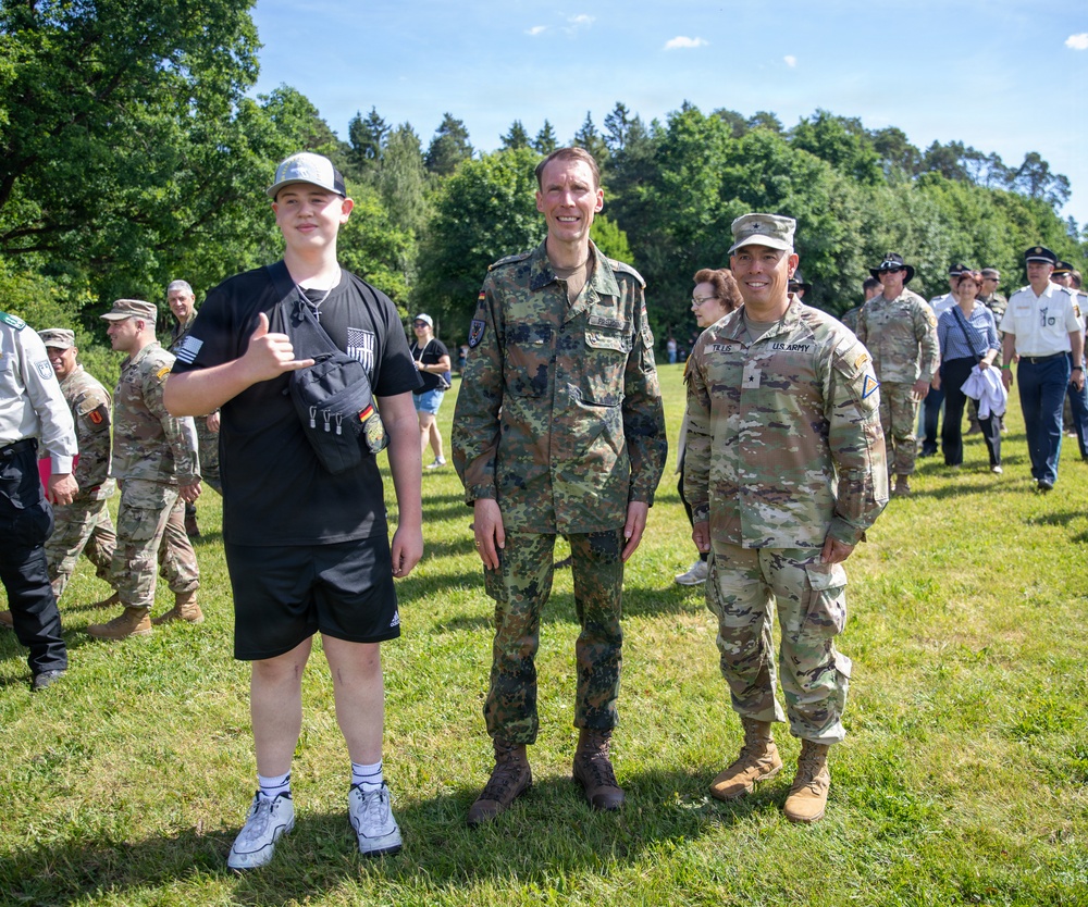 7th ATC Supports German Armed Forces Day in Weiden