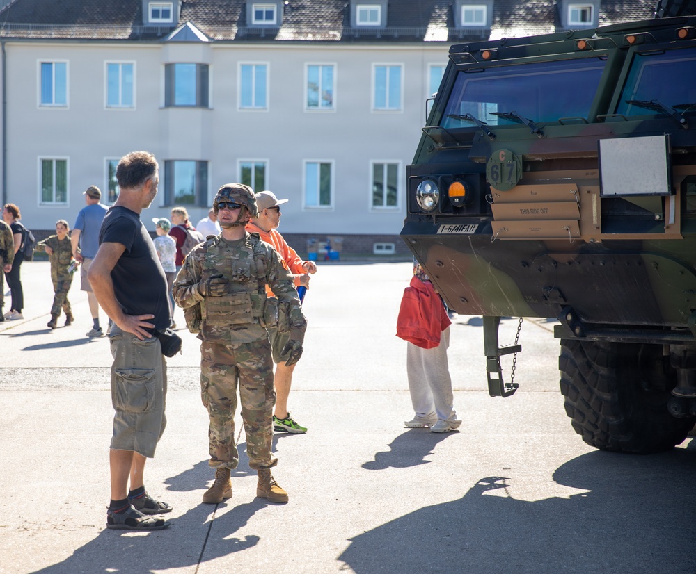 7th ATC Supports German Armed Forces Day in Weiden