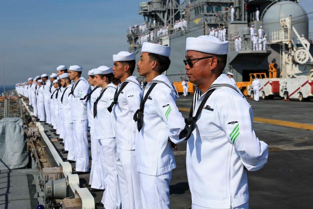 USS Iwo Jima returns home from 10 month deployment