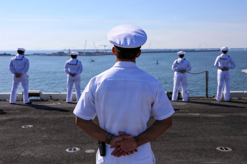 USS Iwo Jima returns home from 10 month deployment