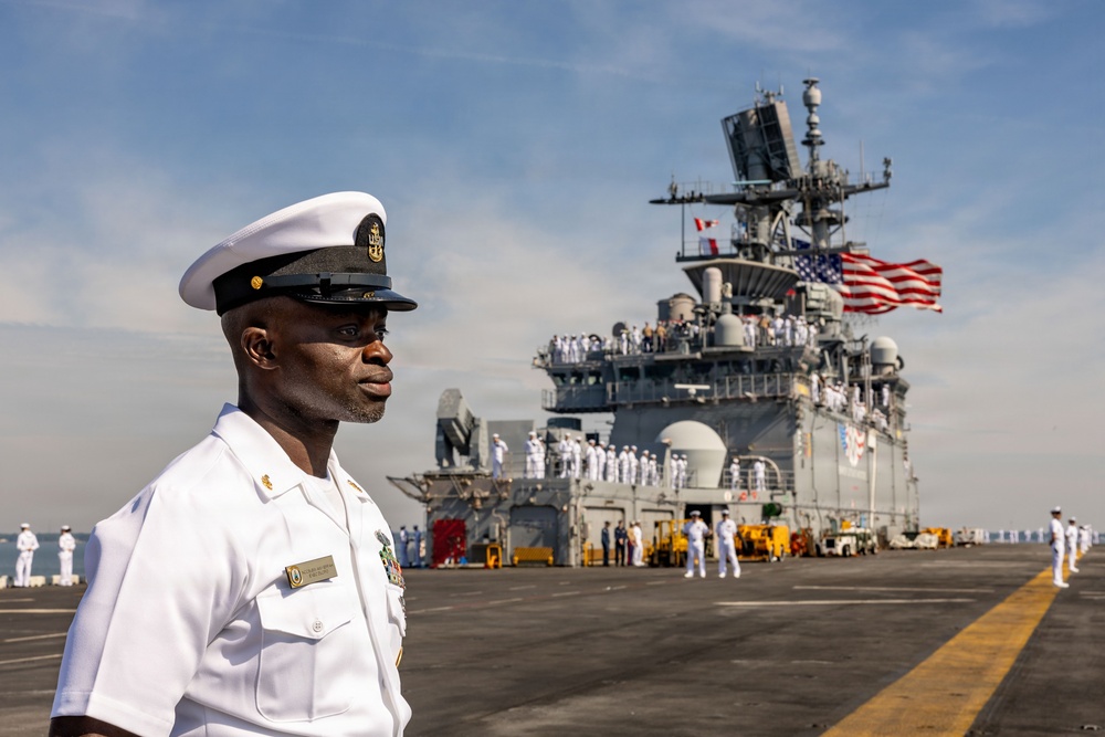 USS Iwo Jima returns home from 10 month deployment