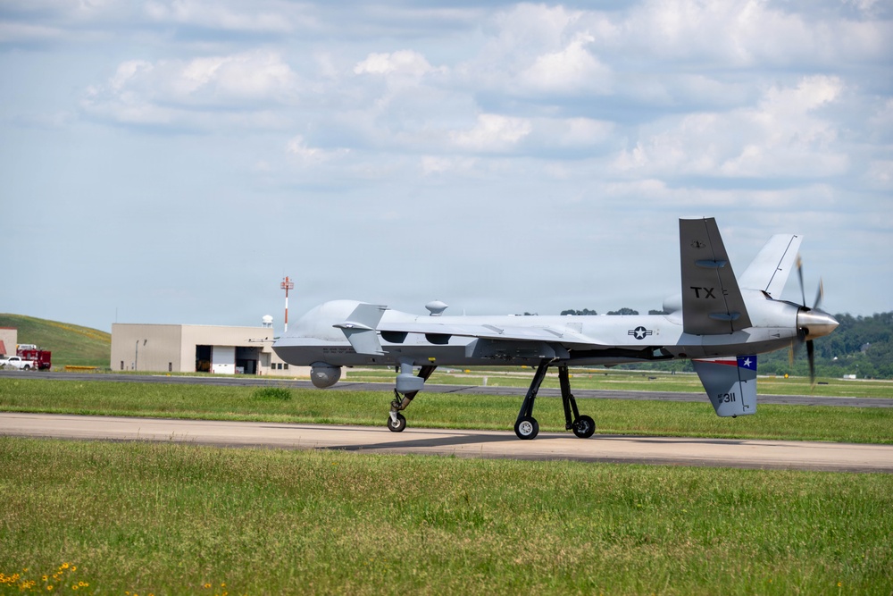188th Hosts 147th Attack Wing for First-of-Its-Kind MQ-9 ACE Exercise at Ebbing