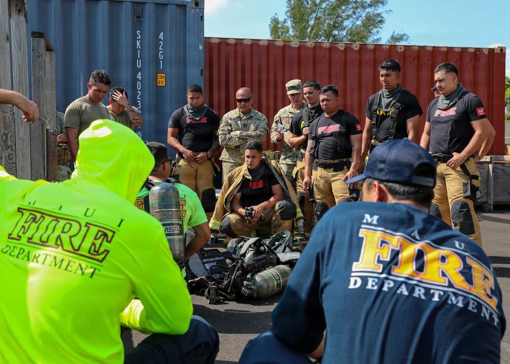 Hawaii Army National Guard firefighters conduct joint emergency response training on Maui