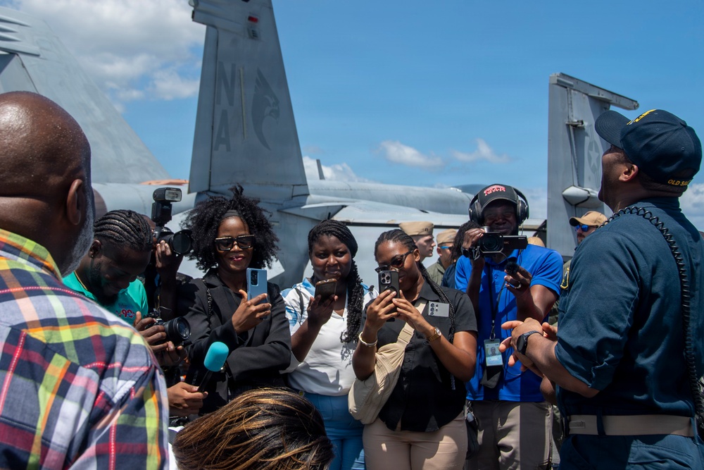 Nimitz Hosts Jamaican Media for Tour