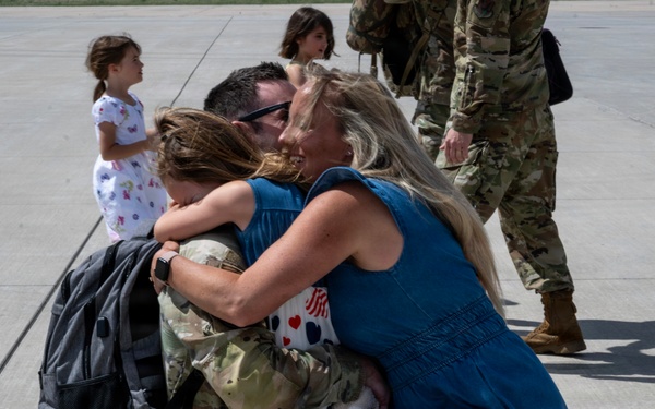 140th Wing Colorado Airmen return to American soil