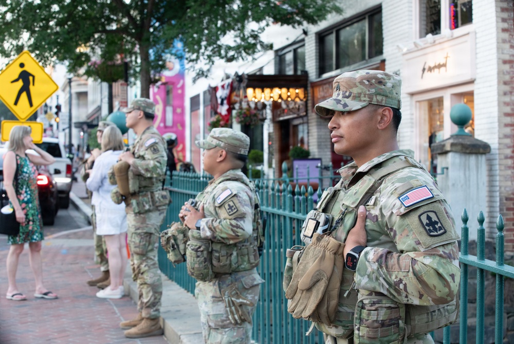JTF-DC Alaska National Guardsmen Conduct Presence Patrols in Georgetown