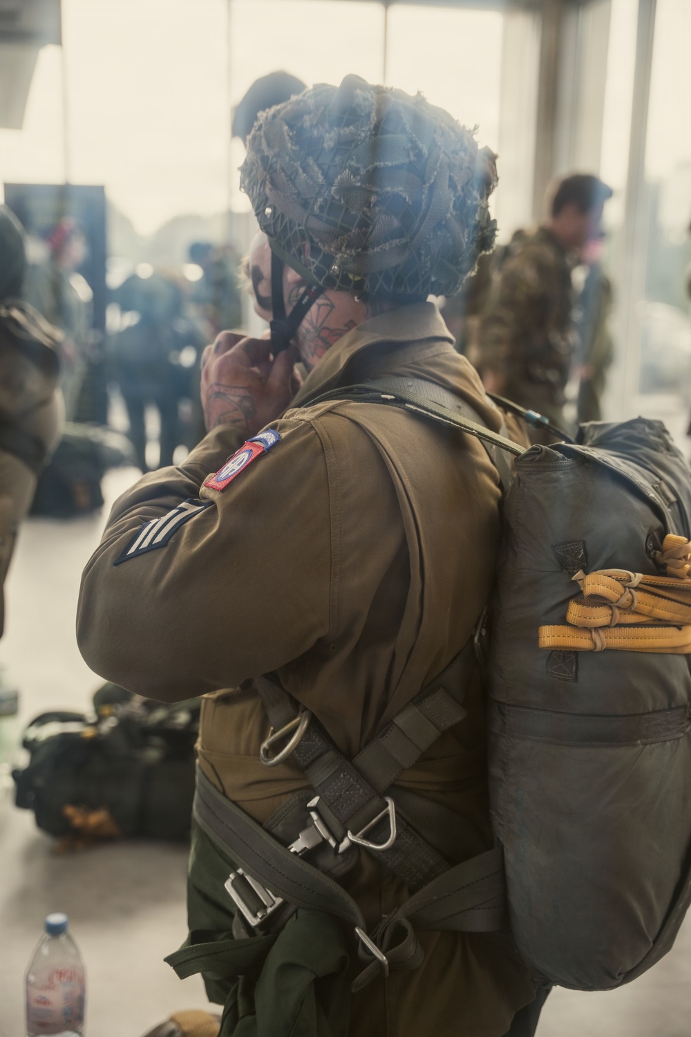 82nd Airborne Veteran jumps with Liberty Jump Team during D-Day 82