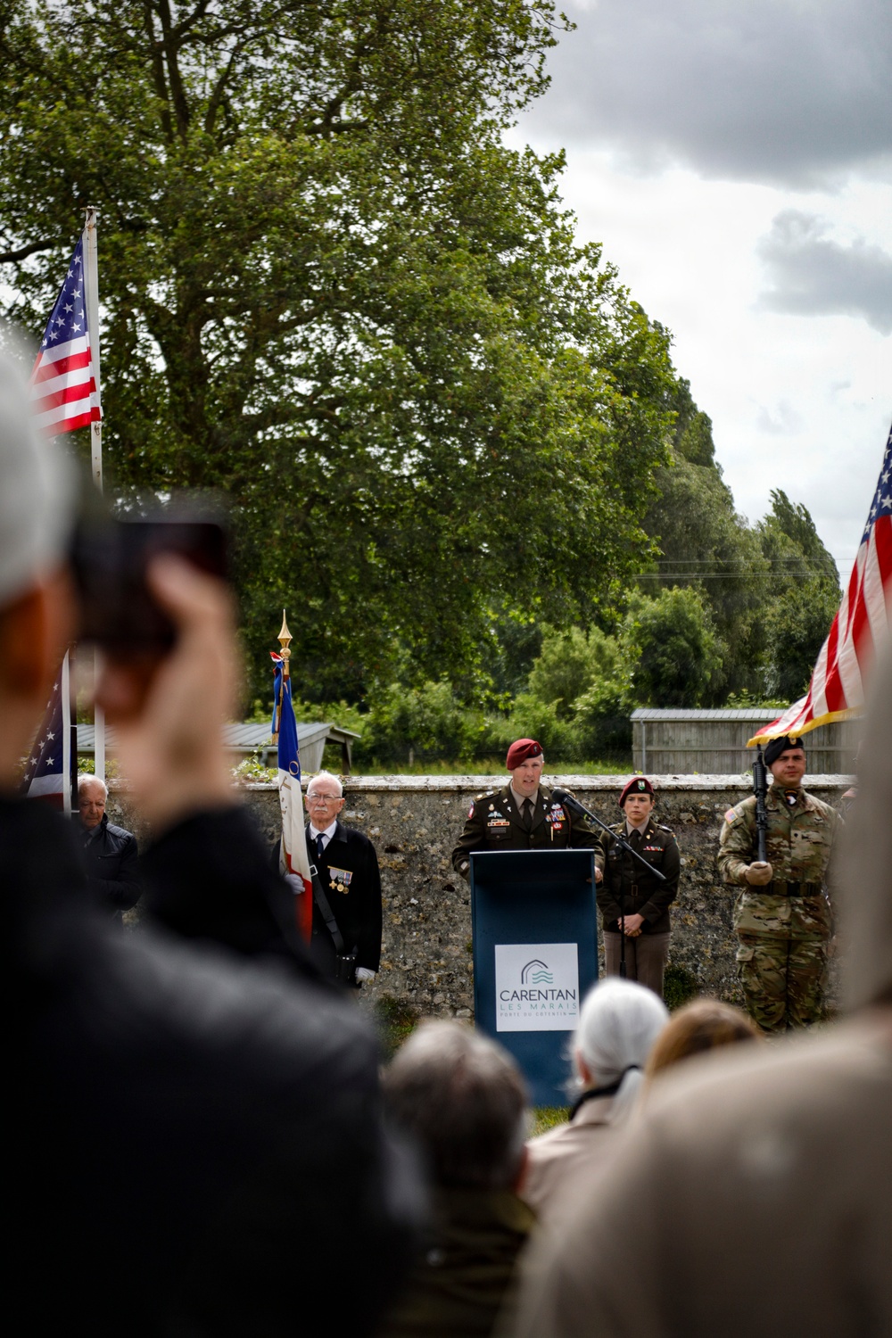 Paratroopers participate in tribute at Place Toccoa, Normandy 82