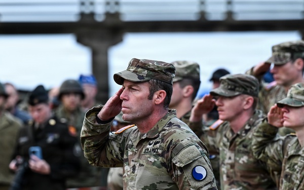29th ID honors Bedford Boys in Omaha Beach Ceremony