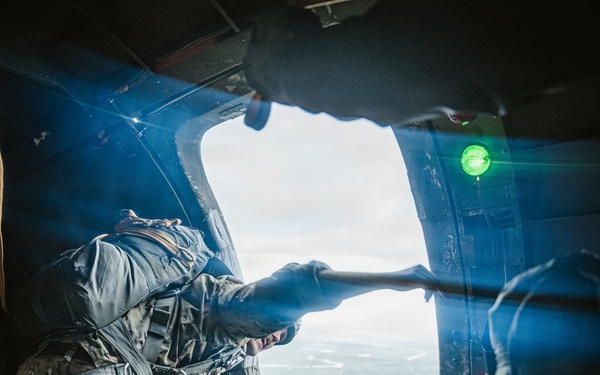 82nd Airborne Veteran jumps with Liberty Jump Team during D-Day 82