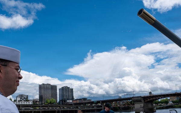 USS Chafee hosts ship tours during Portland Fleet Week 2026