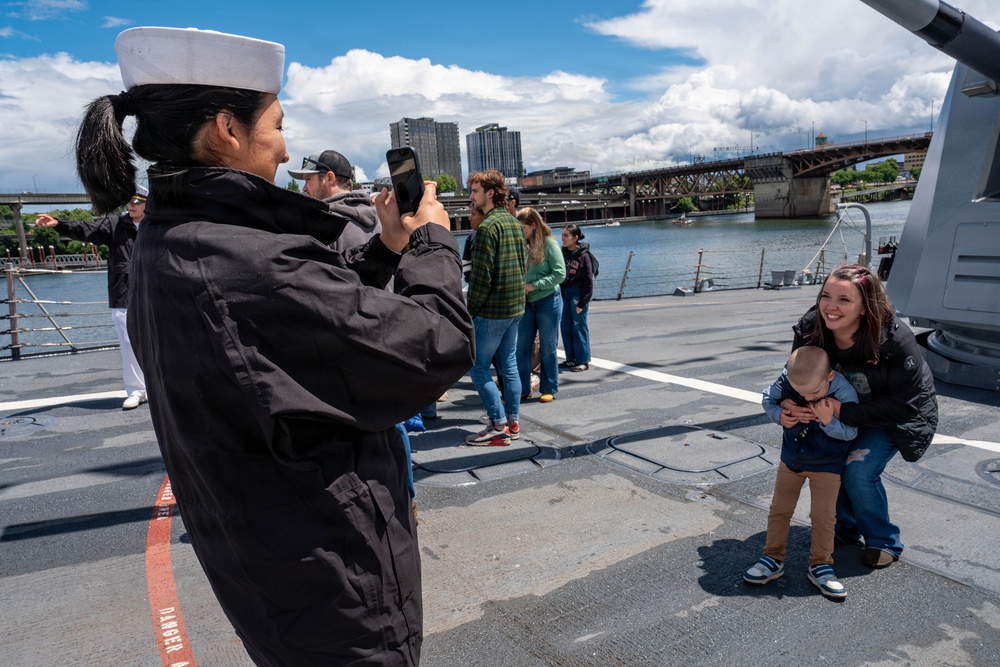 USS Chafee hosts ship tours during Portland Fleet Week 2026