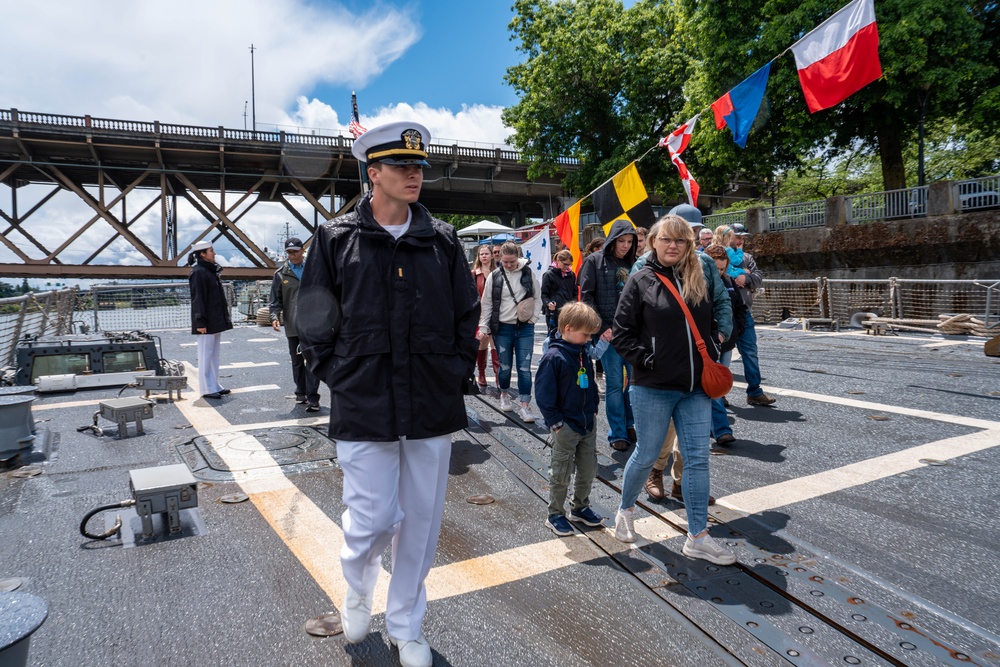 USS Chafee hosts ship tours during Portland Fleet Week 2026