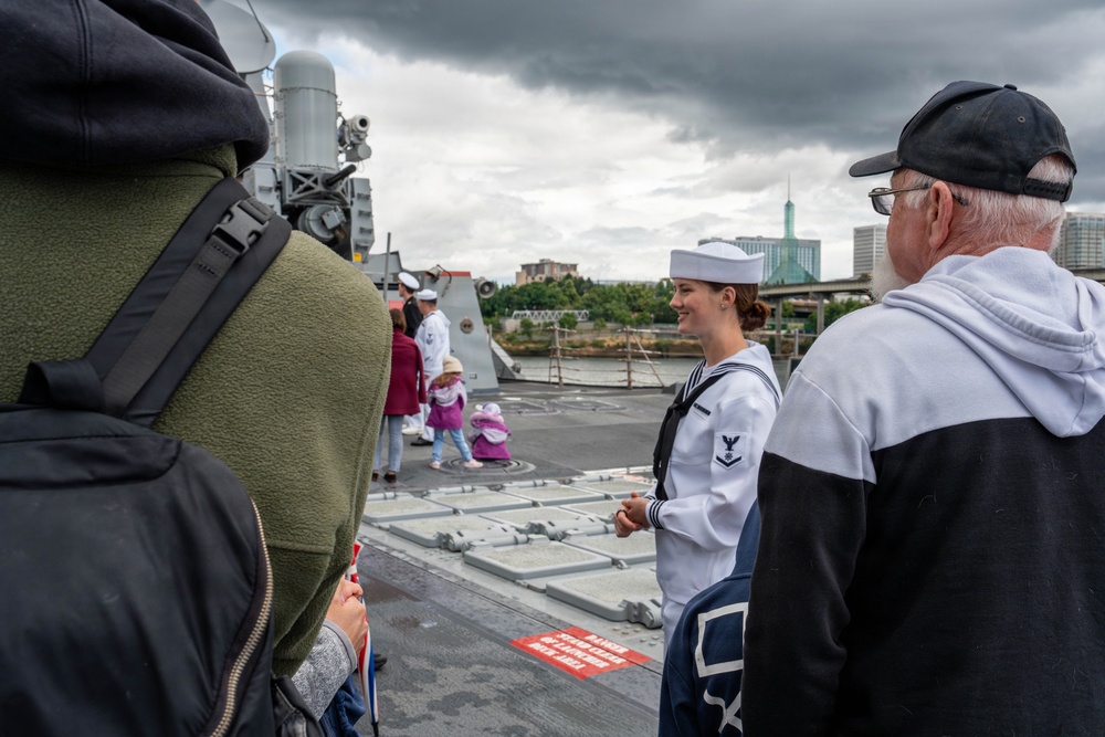 USS Chafee hosts ship tours during Portland Fleet Week 2026