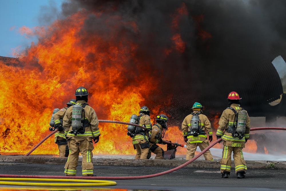 Hawaii Army National Guard firefighters conduct joint live fire training on Maui