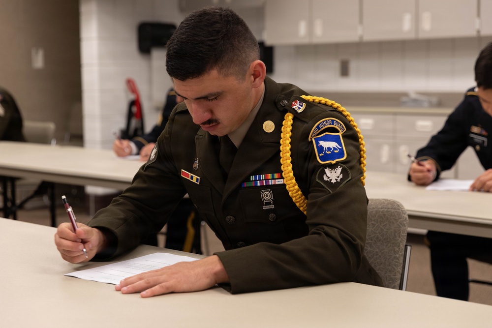 National Guard Soldiers Face Day 1 Challenges at Region VI Best Warrior Competition