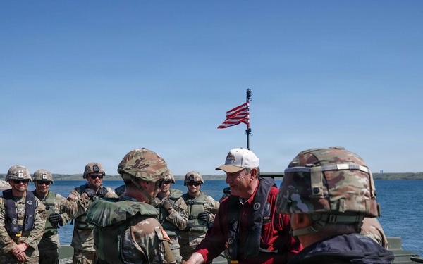 SDNG 200th Engineer Company Conduct Wet-Gap Crossing