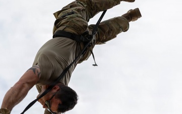 National Guard Soldiers Face Day 4 Challenges at Region VI Best Warrior Competition