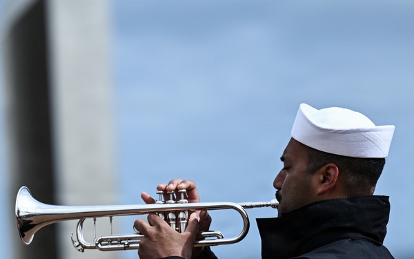 29th ID, V Corps commemorates D-Day at Omaha Beach Signal Monument