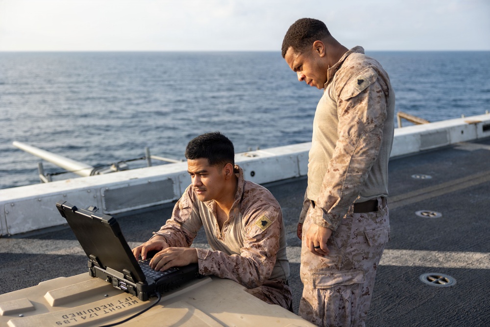 11th MEU Marines Assemble a Survey Radar Aboard USS Portland