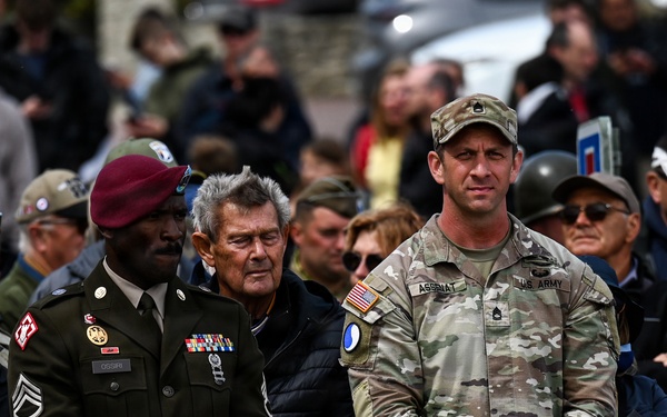 U.S. National Guard, British RAF honored in D-Day ceremony at Omaha Beach