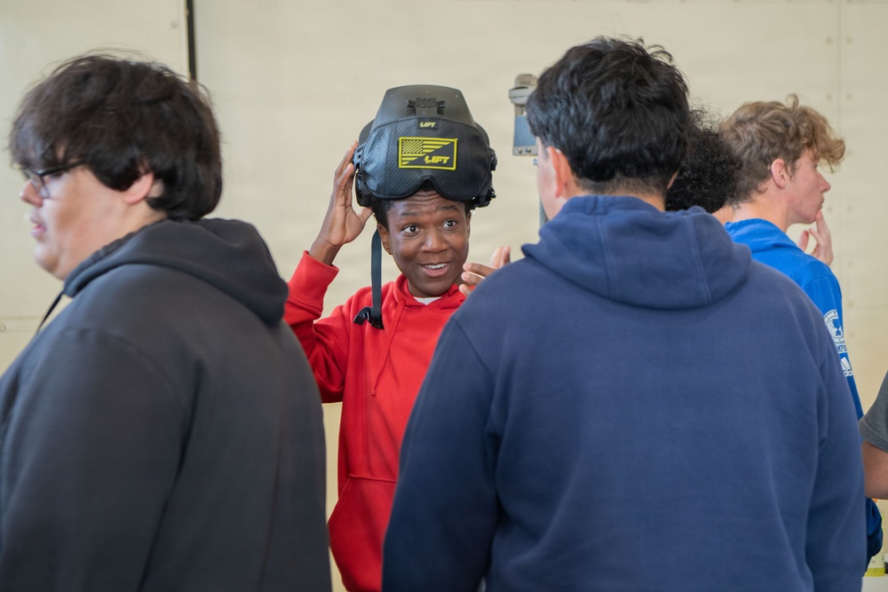 Students attend 137th SOW’s student flight fest