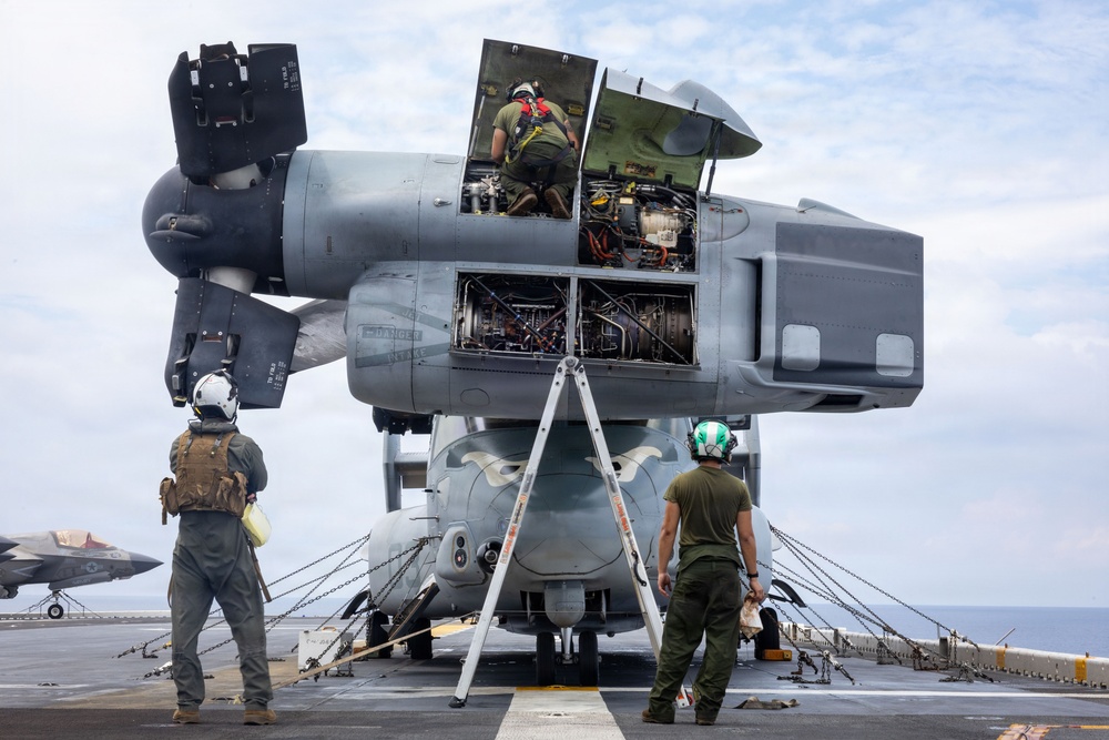 DVIDS - Images - USS Boxer Conducts Daily Operations [Image 5 of 5]